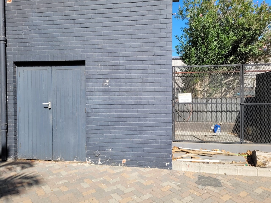 To Let commercial Property for Rent in Elsies River Industrial Western Cape